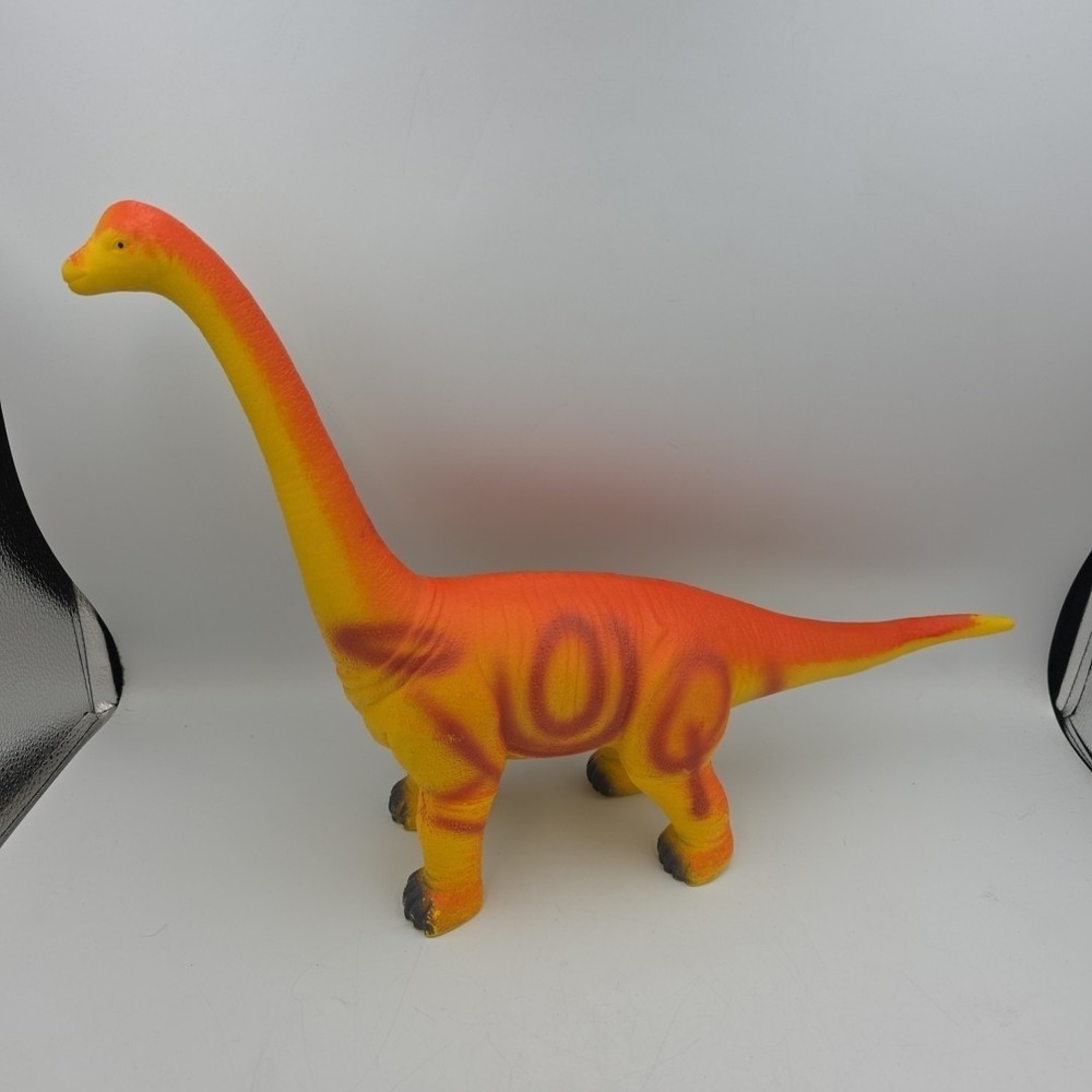 Brachiosaurus Dinosaur 2018 Action Figure Toy Soft Realistic Reptile  16.5"L